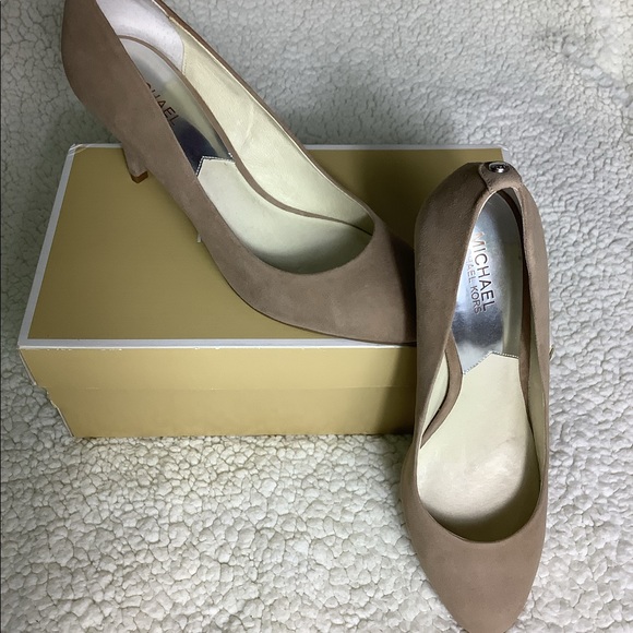 MICHAEL Michael Kors Shoes - MICHAEL KORS DK KHAKI SUEDE MK FLEX PUMP - US 11M - STYLE 40F3MFMP28